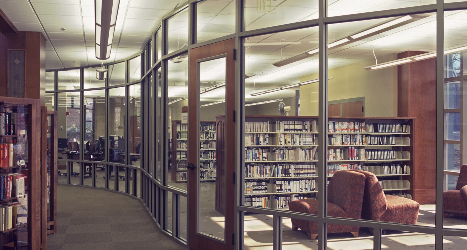 Motlow State Community College, Clayton Glass Library