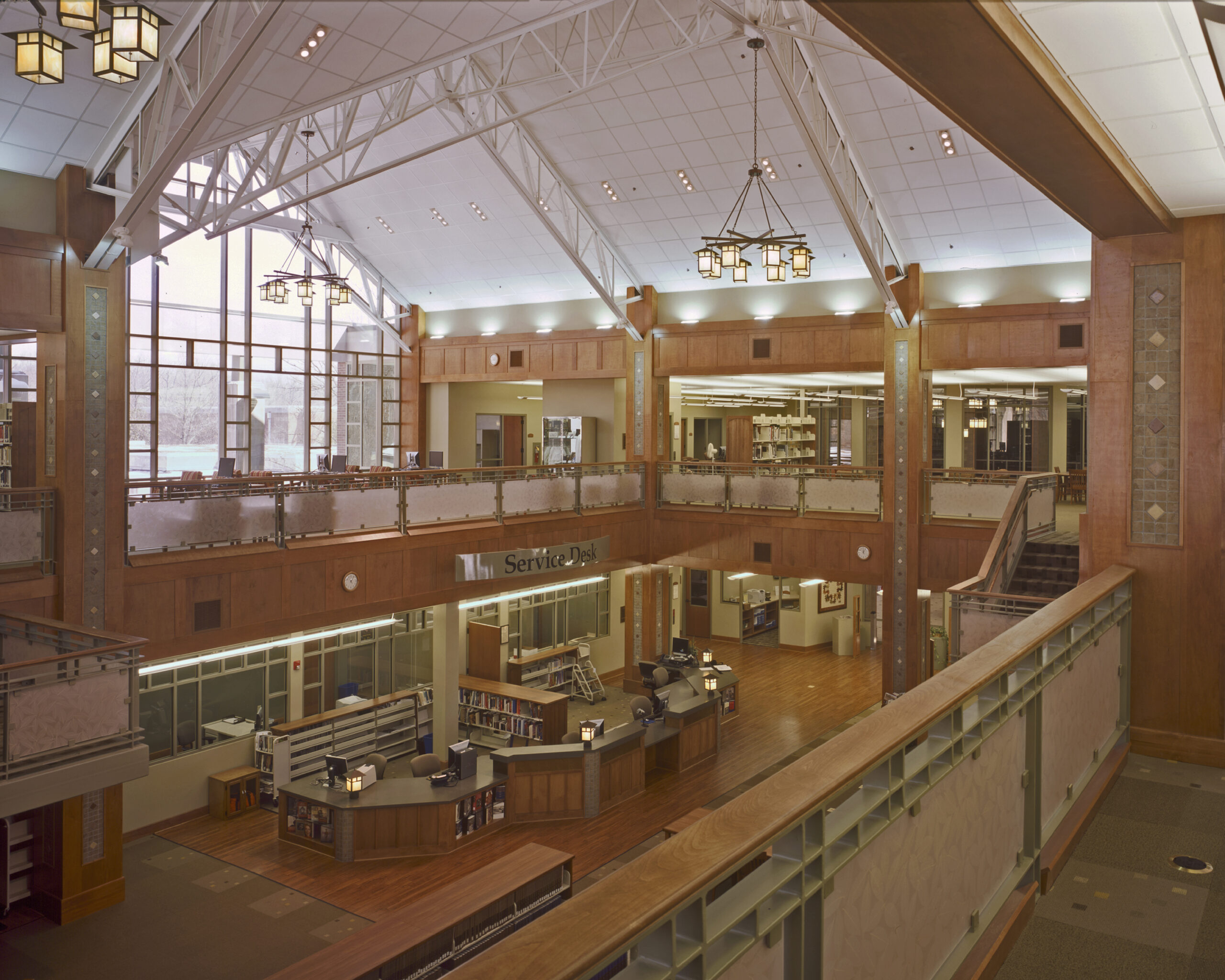 Motlow State Community College, Clayton Glass Library