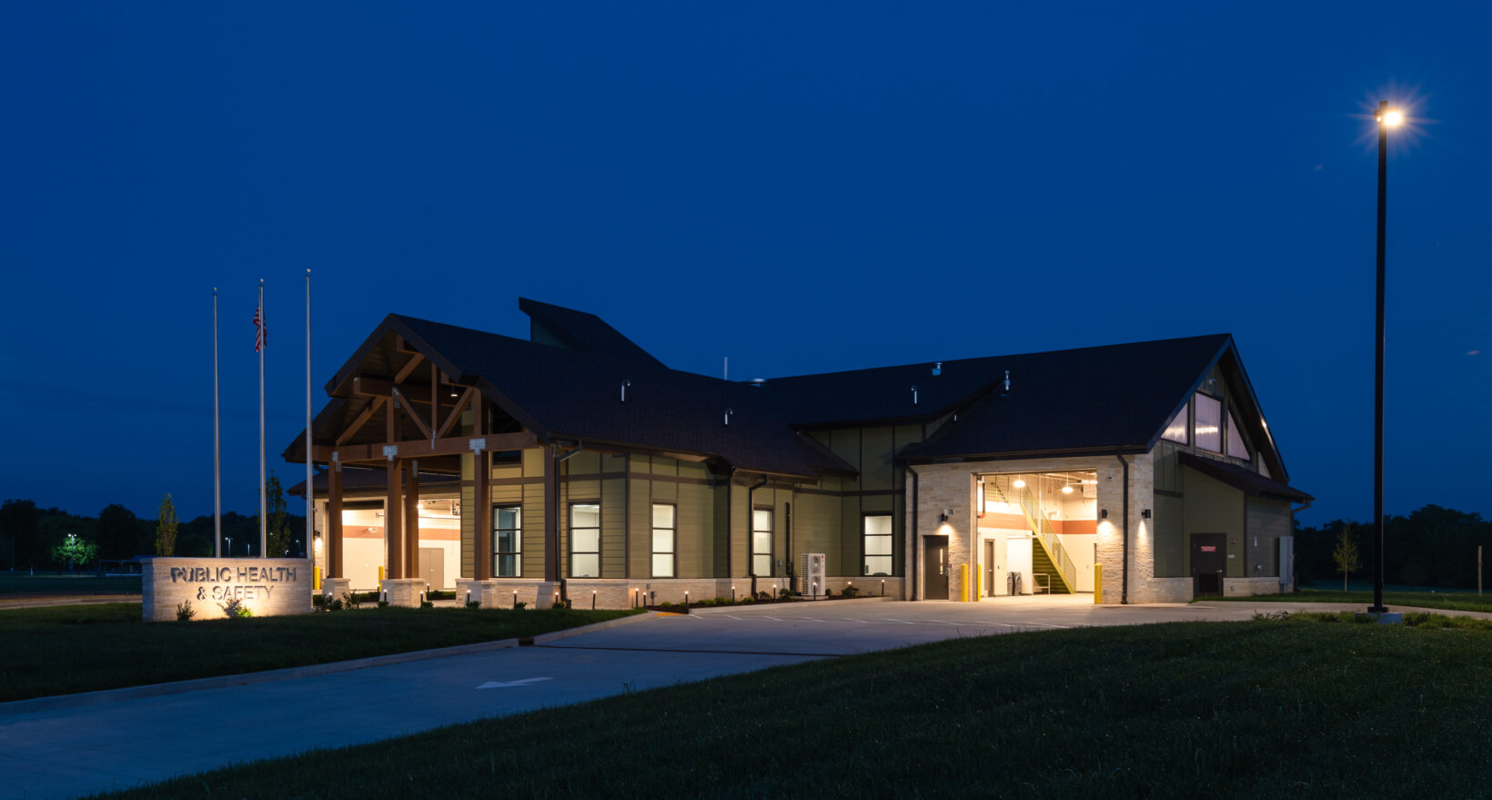 Rockvale Public Safety Building Outside